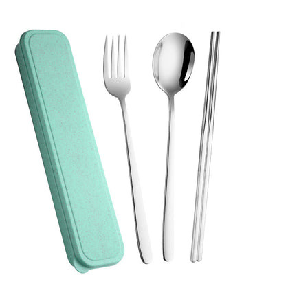 Portable cutlery set